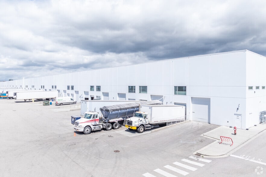 18860 24th Ave, Surrey, BC for lease - Building Photo - Image 2 of 5