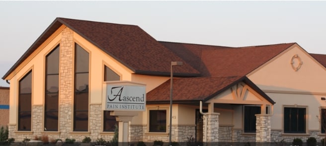 842 N Westhill Blvd, Appleton, WI for lease - Primary Photo - Image 1 of 2