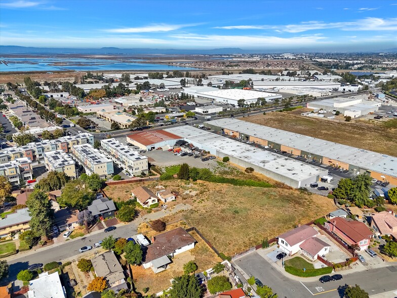 30793 Vallejo St, Union City, CA for sale - Building Photo - Image 3 of 16