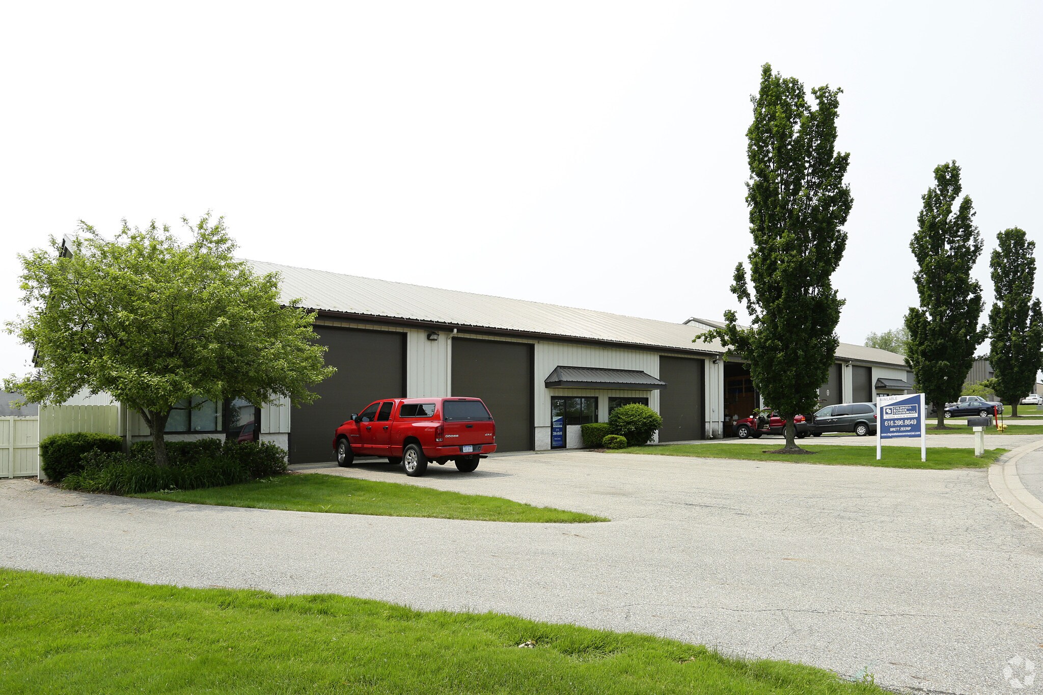 60 Veterans Dr, Holland, MI for sale Primary Photo- Image 1 of 1