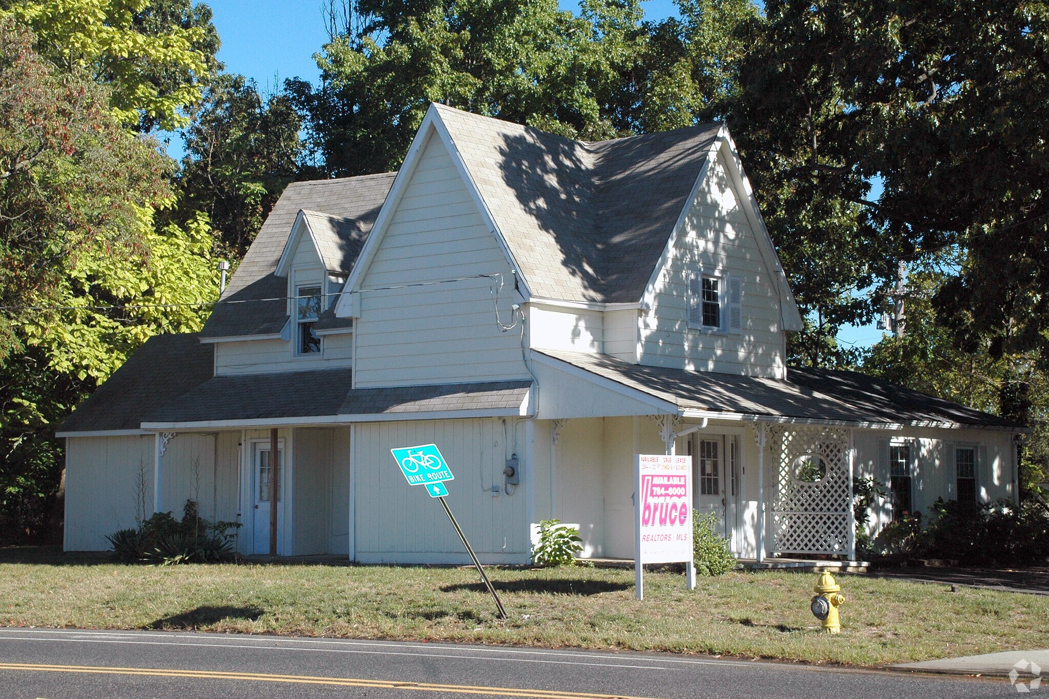 602 E Maple Ave, Lindenwold, NJ for sale Primary Photo- Image 1 of 1