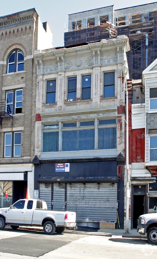 48 Warburton Ave, Yonkers, NY 10701