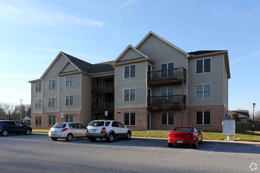 19081912 Powell Dr, Chambersburg, PA 17201