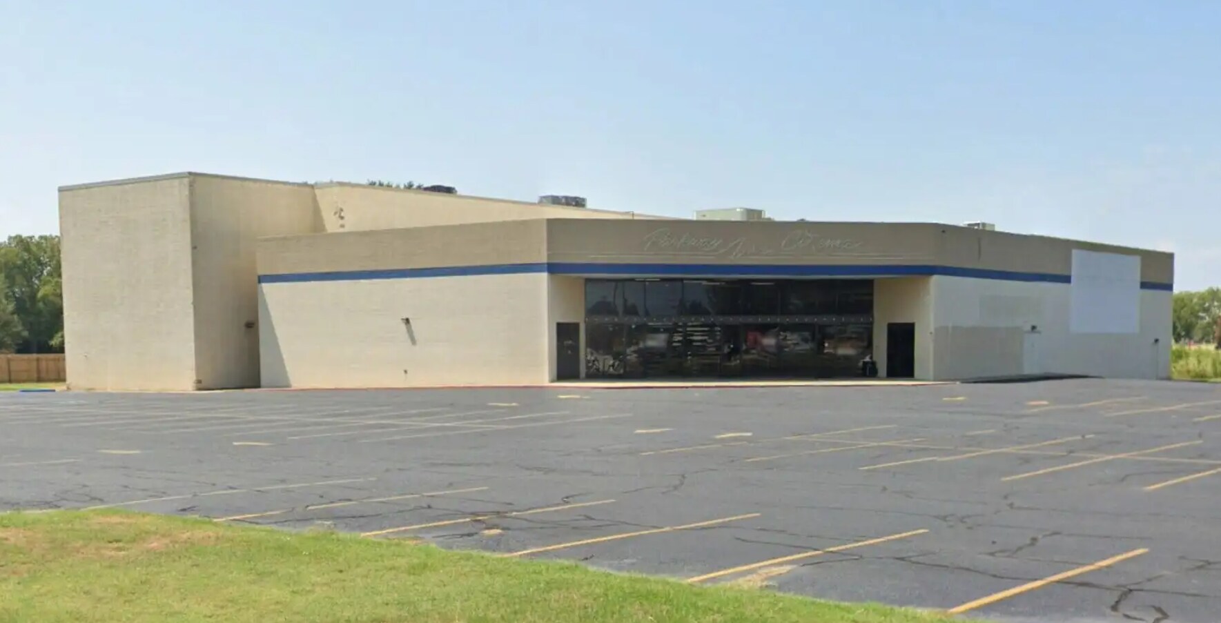 1011 Keyser Ave, Natchitoches, LA for sale Primary Photo- Image 1 of 5