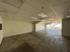 2290 Alahao Pl, Honolulu, HI for lease Building Photo- Image 2 of 6