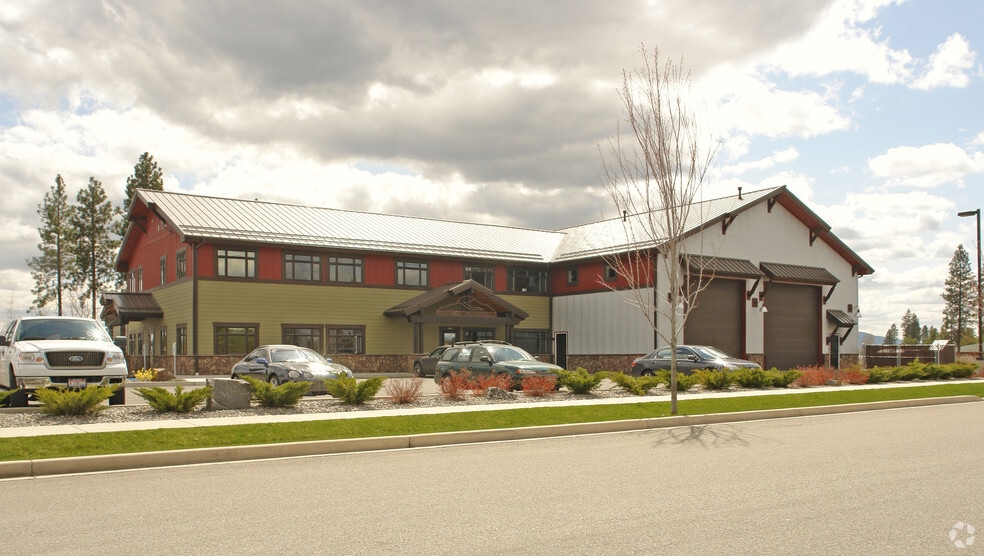 580 W Capstone Ct, Hayden, ID for sale - Primary Photo - Image 1 of 1