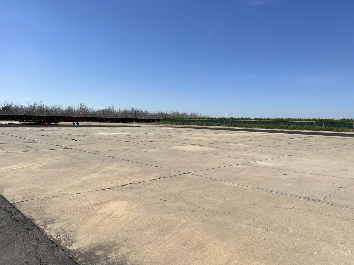 3613 Railroad Ave, Yuba City, CA 95991