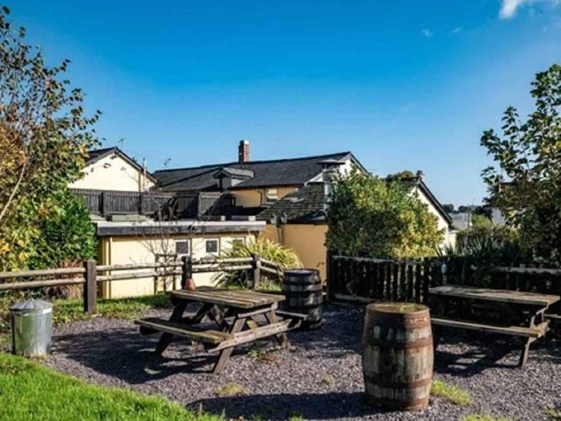 534 School Ln, Pontypool for lease Building Photo- Image 1 of 10