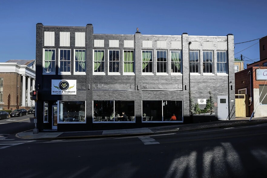 2 E Main St, Luray, VA for lease - Building Photo - Image 1 of 9