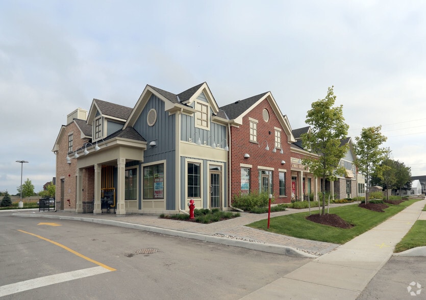 10 Squire Ellis Dr, Brampton, ON for sale - Primary Photo - Image 1 of 1