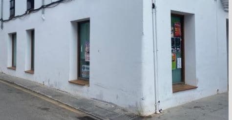 Retail in Llerena, Badajoz for lease Interior Photo- Image 1 of 4