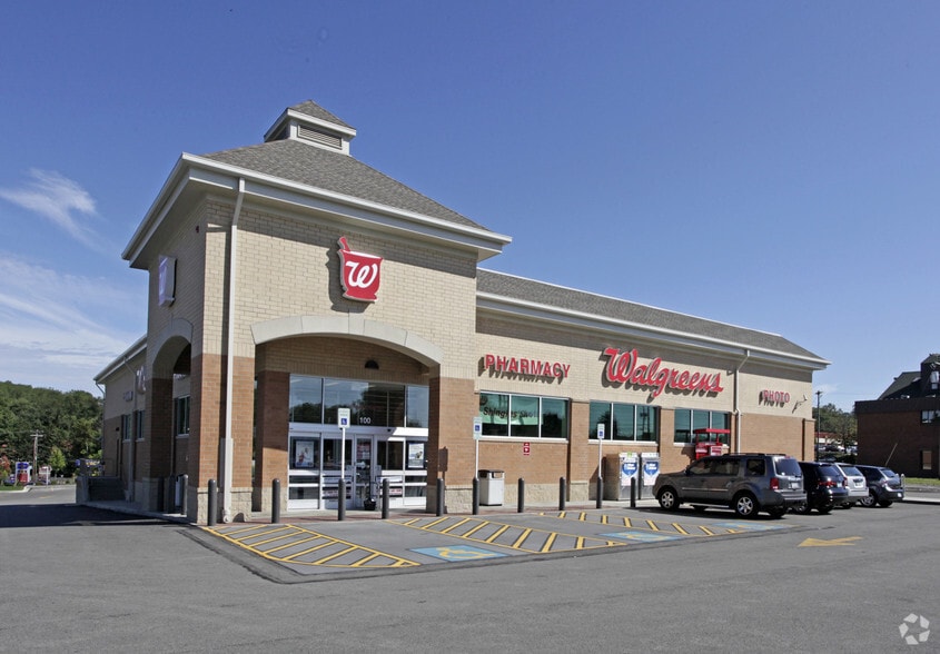 100 E McMurray Rd, McMurray, PA for sale - Primary Photo - Image 1 of 1