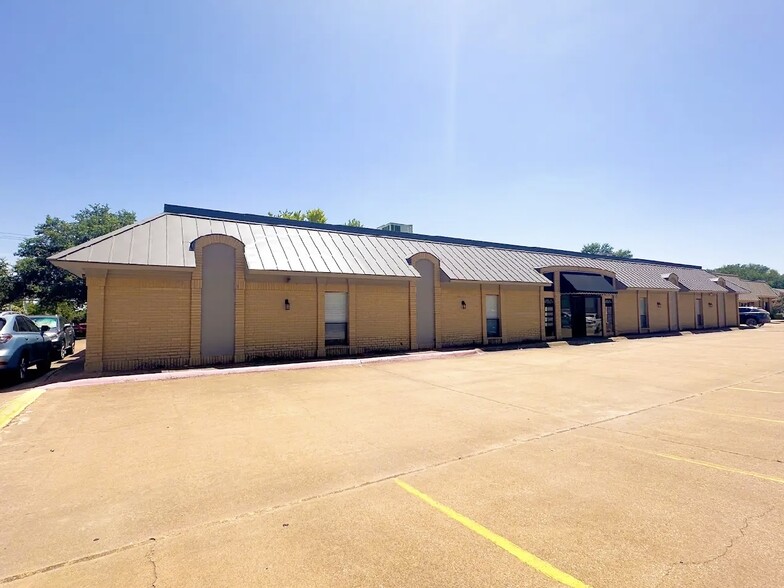 600 W Campbell Rd, Richardson, TX for sale - Building Photo - Image 1 of 18