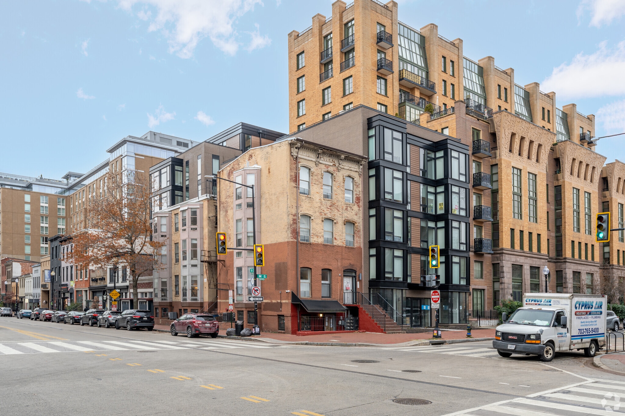 902 M St NW, Washington, DC for lease Primary Photo- Image 1 of 19