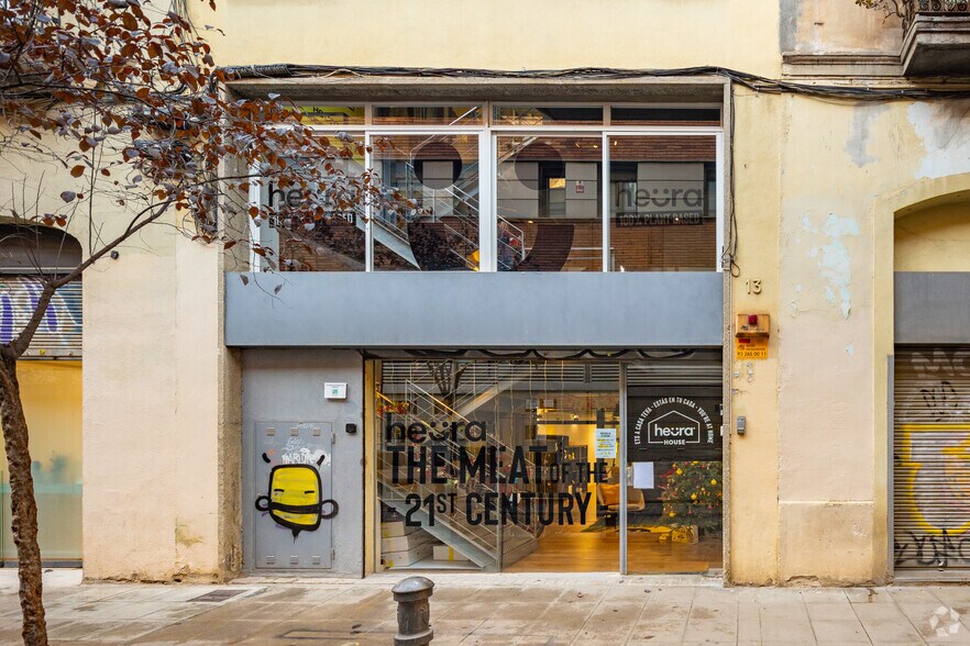 Office in Barcelona, Barcelona for lease - Building Photo - Image 1 of 1