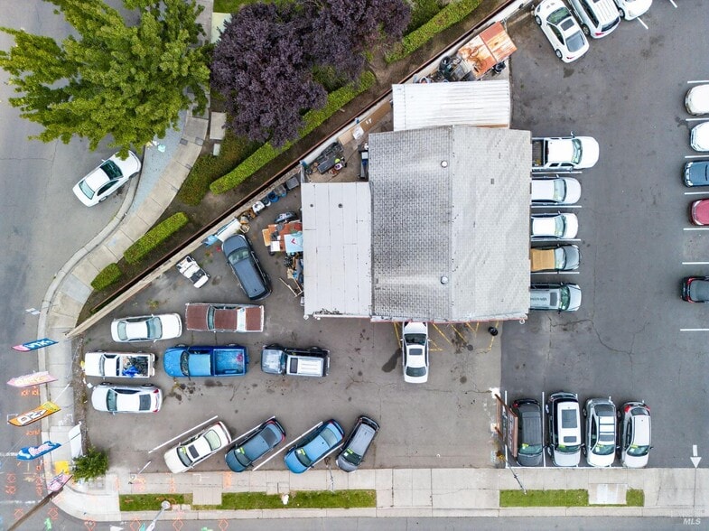 3110 Santa Rosa Ave, Santa Rosa, CA for sale - Building Photo - Image 2 of 34