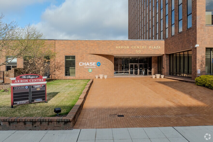 50 S Main St, Akron, OH for lease - Building Photo - Image 2 of 14