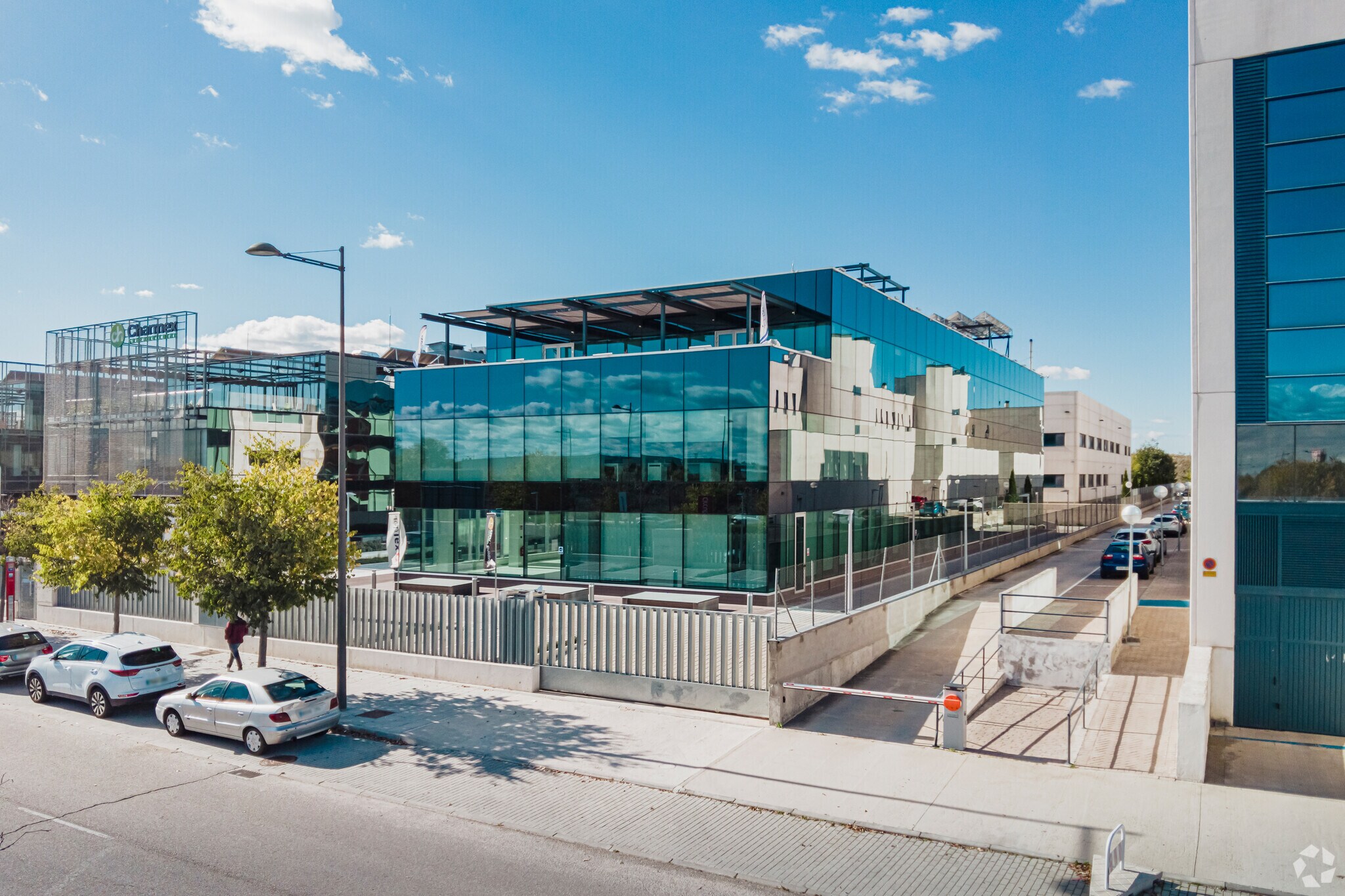 Office in Getafe, Madrid for lease Building Photo- Image 1 of 3