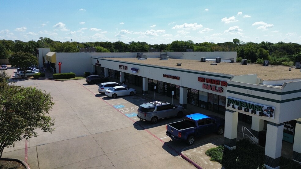 1113 W Pipeline Rd, Hurst, TX for lease - Building Photo - Image 2 of 10