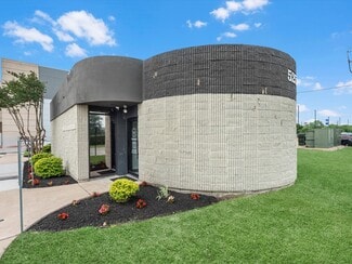 More details for 525 Blossom St, Webster, TX - Office for Sale