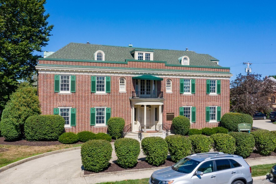 80 S Plum St, Troy, OH 45373