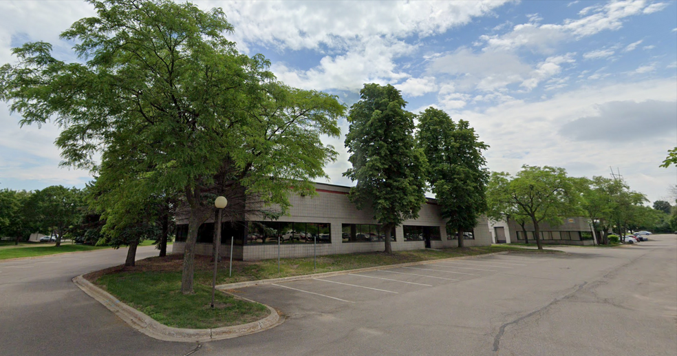 1400-1410 Energy Park Dr, Saint Paul, MN for lease - Building Photo - Image 1 of 5