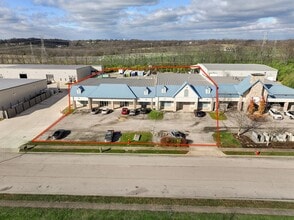 109 Means Dr, Nicholasville, KY for lease Interior Photo- Image 1 of 39
