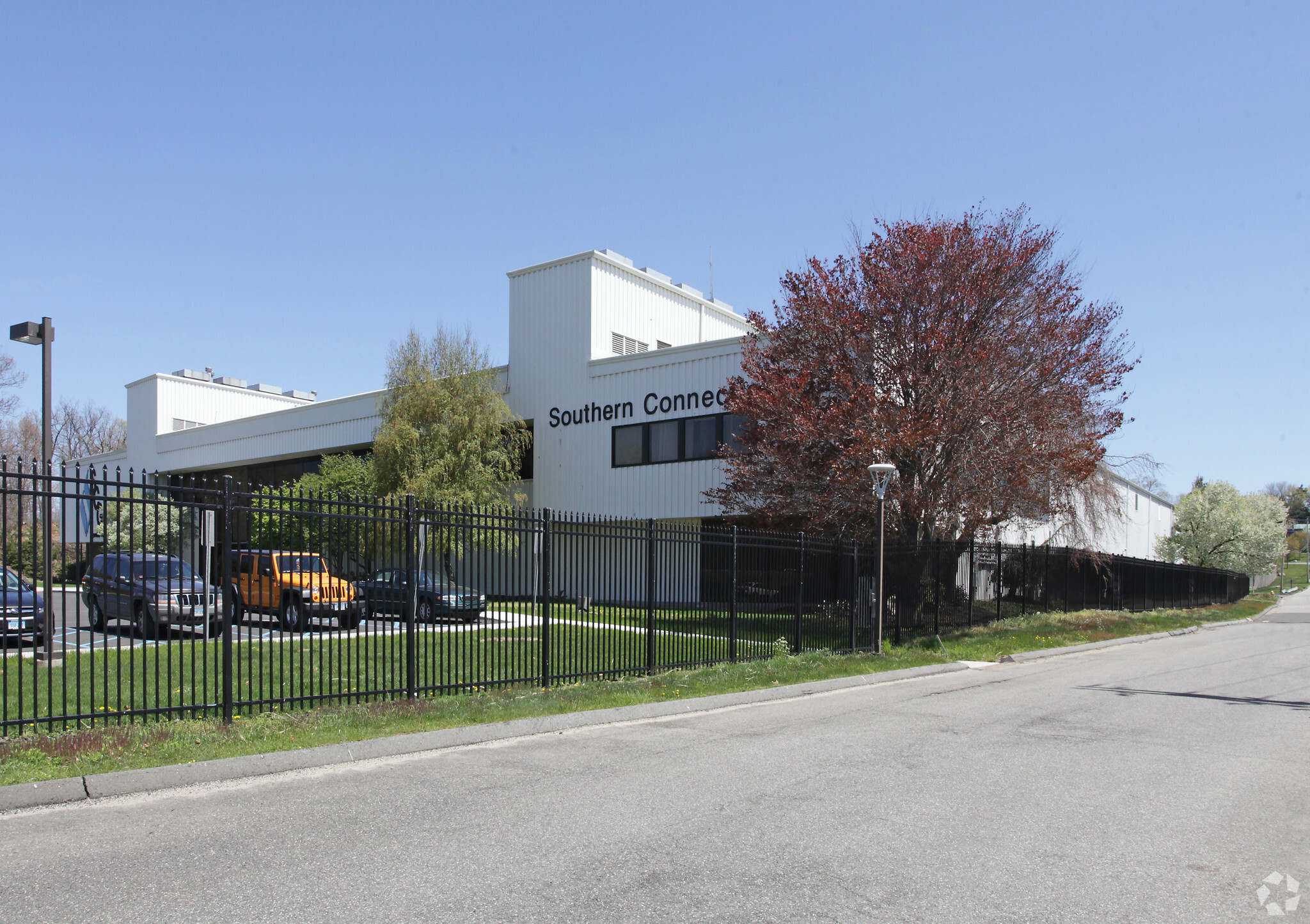 60 Marsh Hill Rd, Orange, CT for lease Primary Photo- Image 1 of 5