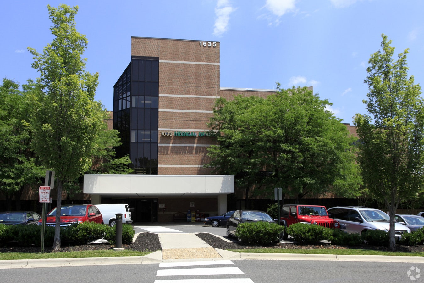 1635 N Mason Dr, Arlington, VA 22205