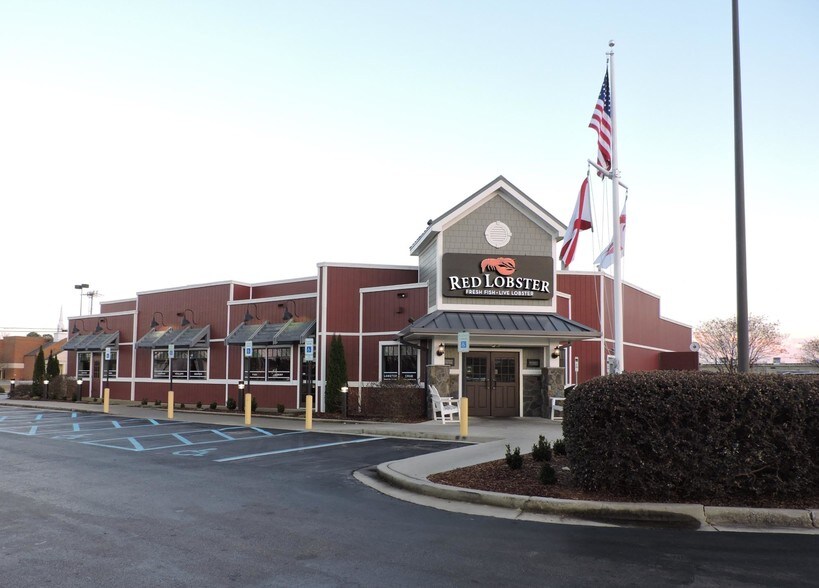 2027 Beltline Rd SW, Decatur, AL for sale - Building Photo - Image 1 of 1