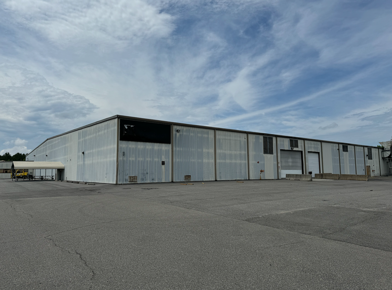 16300 International St, Doswell, VA for lease - Building Photo - Image 1 of 10