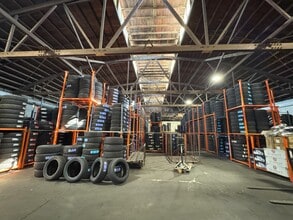 271 S I St, San Bernardino, CA for lease Interior Photo- Image 1 of 13