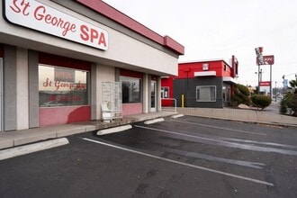 863 E Saint George Blvd, St George, UT for lease Interior Photo- Image 2 of 18