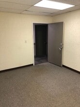 7211 N Dale Mabry, Tampa, FL for lease Interior Photo- Image 1 of 2
