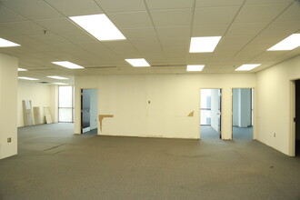 1000 Technology Dr, Fairmont, WV for lease Interior Photo- Image 2 of 9