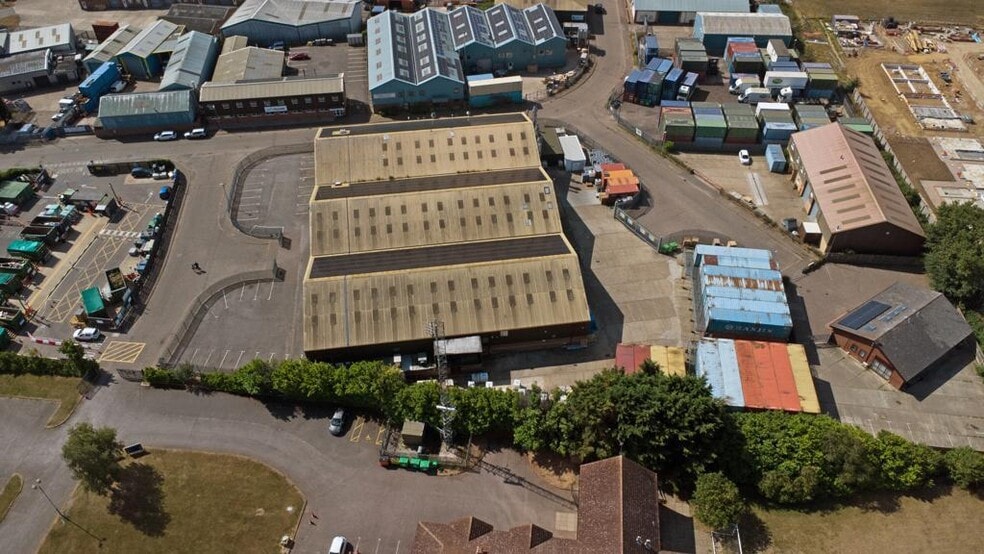 18-21 Springfield Rd, Burnham On Crouch for sale - Building Photo - Image 3 of 11