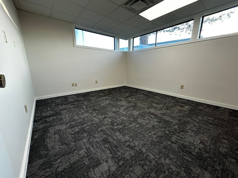 6820 Roosevelt Ave, Middletown, OH for lease - Building Photo - Image 2 of 41