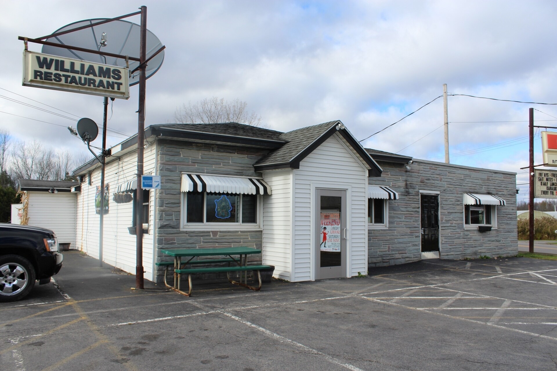 7275 Minoa Bridgeport Rd, East Syracuse, NY for sale Primary Photo- Image 1 of 1