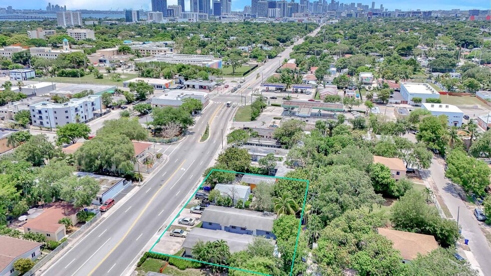 North Miami Ave Multi-Family Portfolio portfolio of 6 properties for sale on LoopNet.com - Building Photo - Image 3 of 12