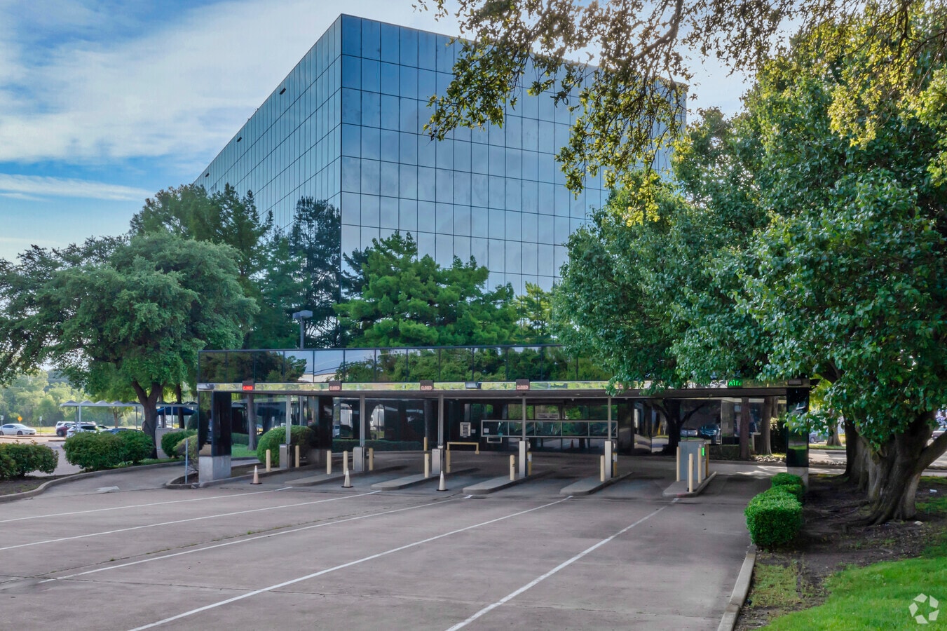 1919 S Shiloh Rd, Garland, TX 75042 Harmony Bank Building