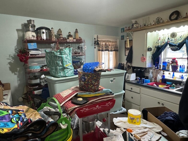 10 Russ St, Caribou, ME for sale - Building Photo - Image 3 of 21