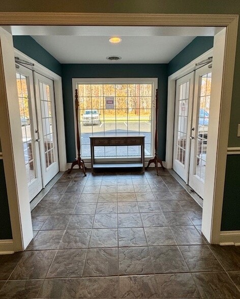 28312 Lewes Georgetown Hwy, Milton, DE for lease - Building Photo - Image 3 of 14