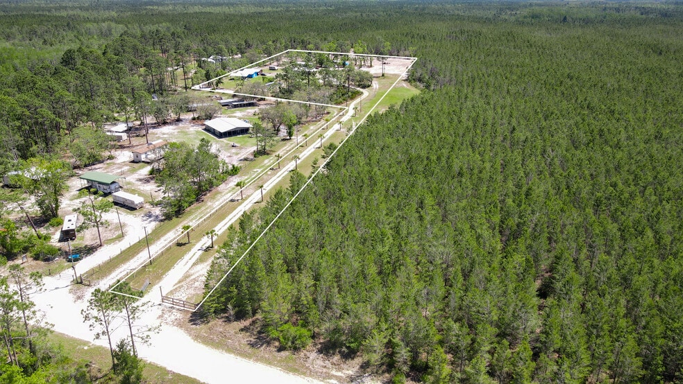 22754 Salem Tower Rd rd, Perry, FL for sale - Primary Photo - Image 1 of 33