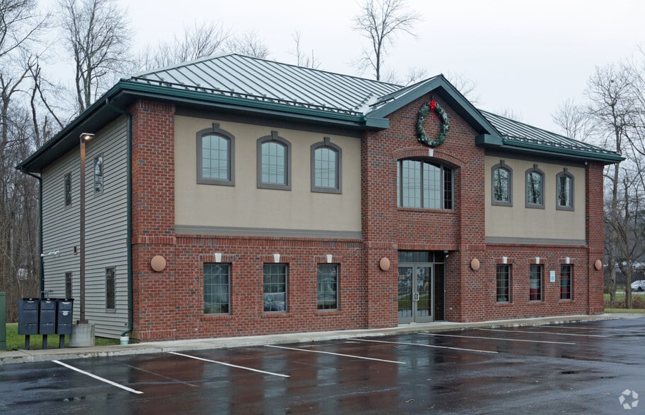 1100 Route 9, Fishkill, NY for sale - Primary Photo - Image 1 of 1