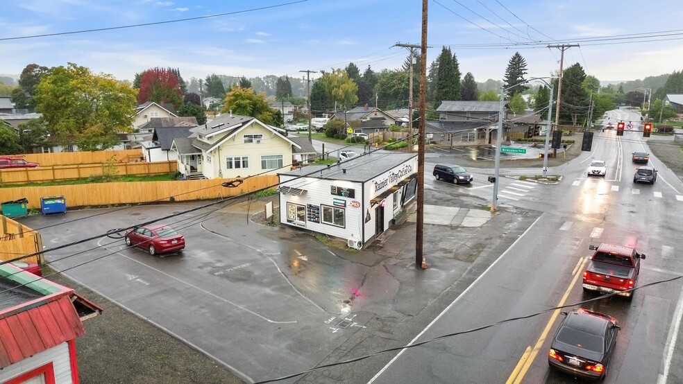 11016 Valley Ave E, Puyallup, WA for sale - Aerial - Image 2 of 8