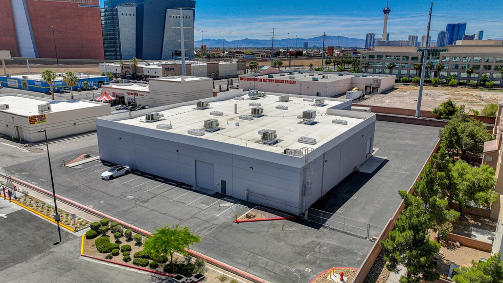 270 S Martin Luther King Blvd, Las Vegas, NV for lease - Building Photo - Image 1 of 1