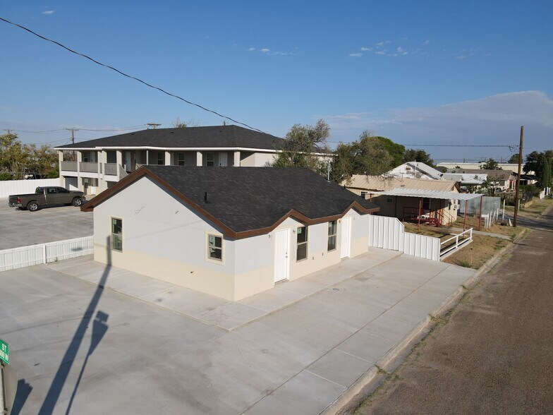 405 W 4th St, Monahans, TX for sale - Building Photo - Image 3 of 18