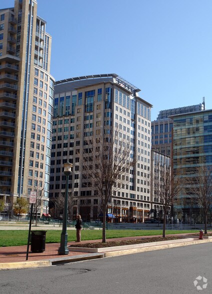 11955 Freedom Dr, Reston, VA for sale - Building Photo - Image 1 of 1