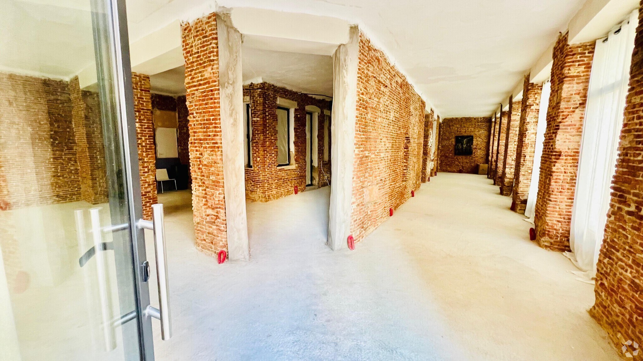 Multifamily in Madrid, Madrid for sale Interior Photo- Image 1 of 1