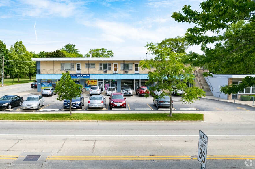 4352 Howard St, Skokie, IL for lease - Building Photo - Image 2 of 5